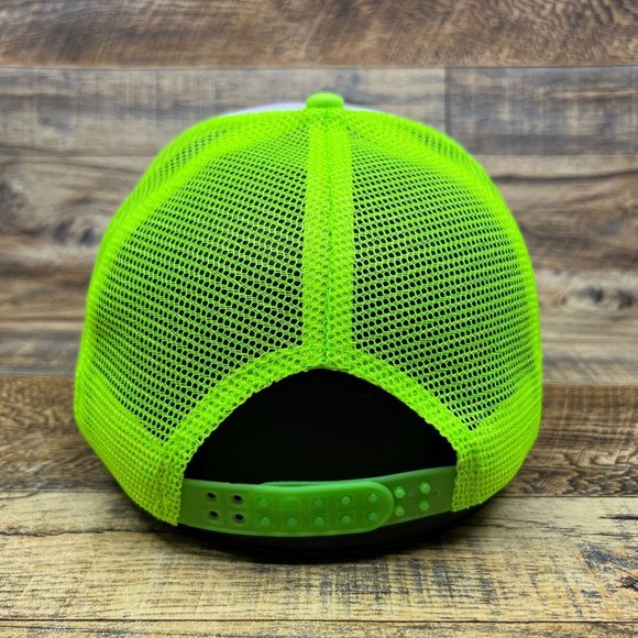 The Fly Mens Trucker Hat Neon Green Snapback 1986 Jeff Goldblum Cult Horror Cap - Picture 5 of 8